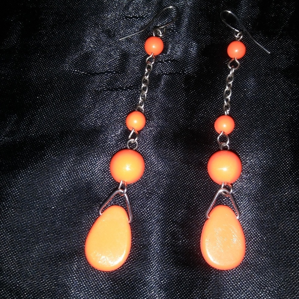 Cute Vintage Style Beaded Earrings
